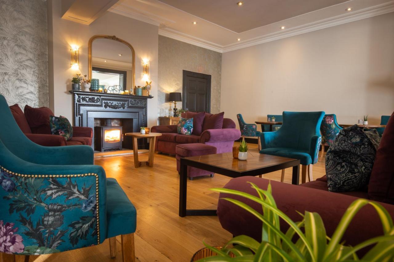 Rowton Hall Hotel And Spa Chester Extérieur photo
