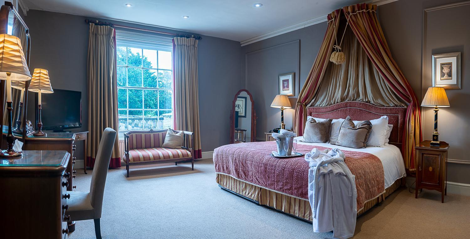 Rowton Hall Hotel And Spa Chester Extérieur photo