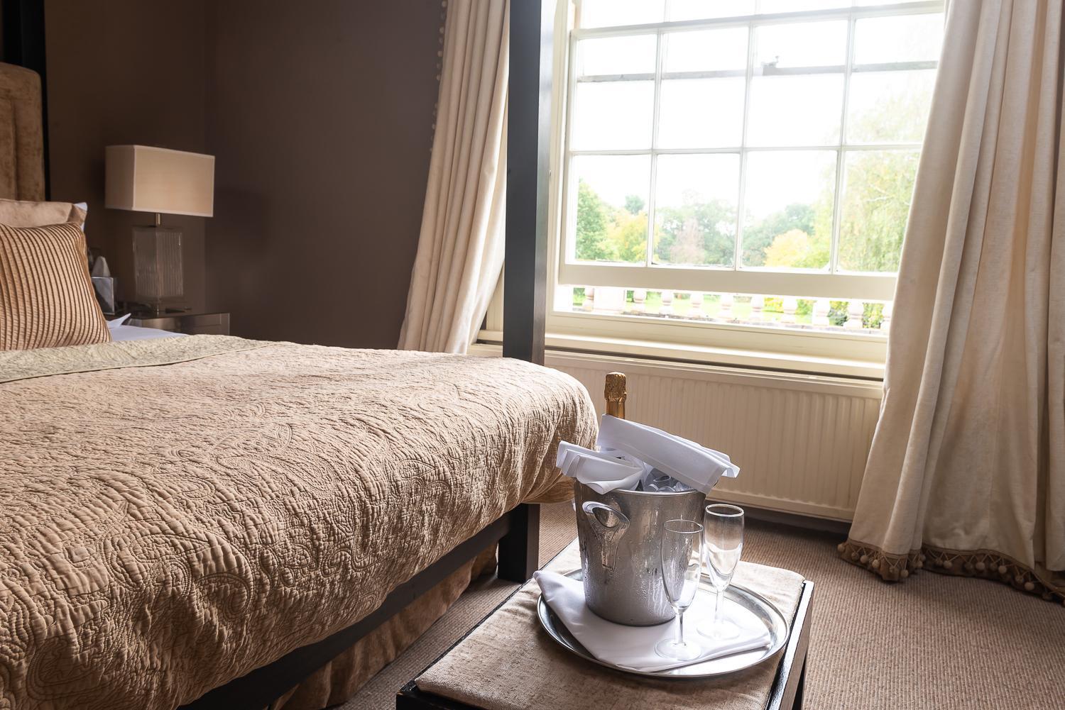 Rowton Hall Hotel And Spa Chester Extérieur photo