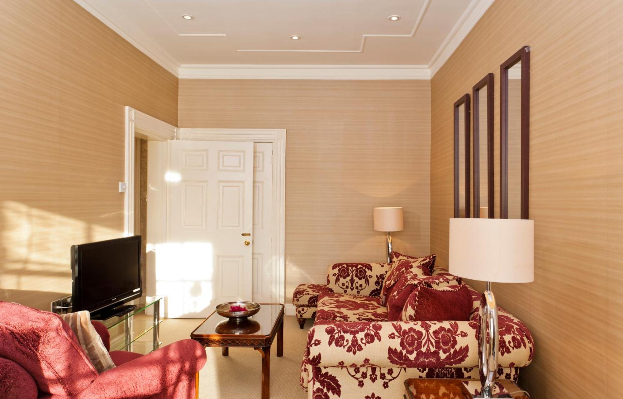 Rowton Hall Hotel And Spa Chester Extérieur photo